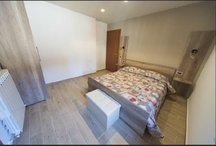 Bed and Breakfast A Due Passi Lorica Exterior foto