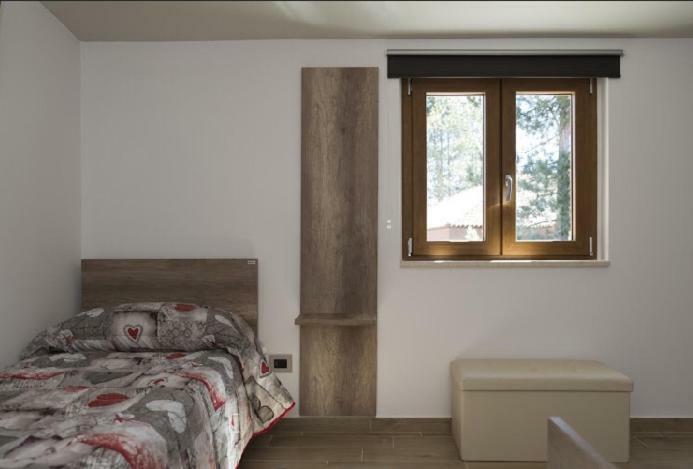 Bed and Breakfast A Due Passi Lorica Exterior foto